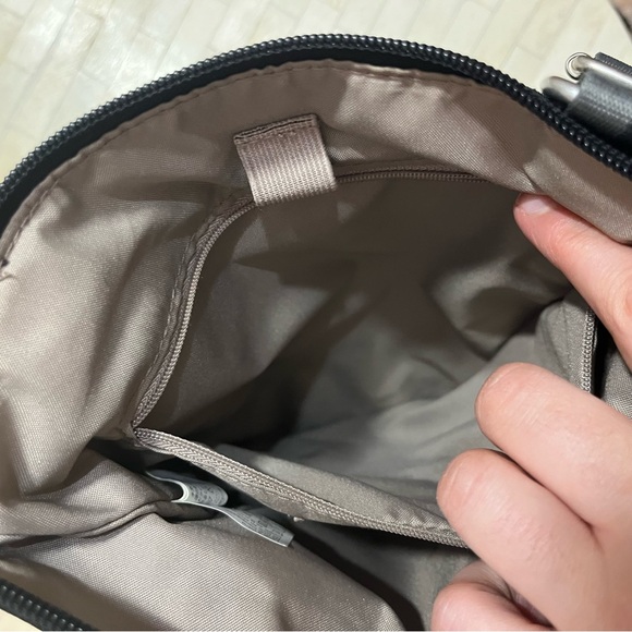 Baggallini Black and Gray Crossbody Bag - Picture 7 of 10